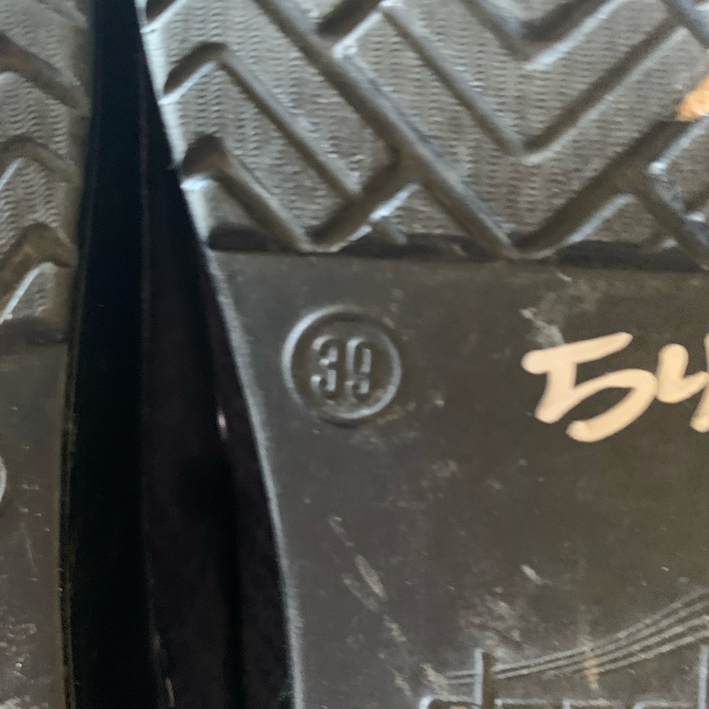 Dansko Clogs In A Blue/Grey Pattern. Size 39/8.5-… - image 4